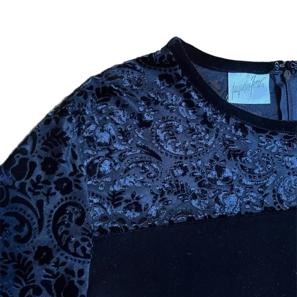 Jacqueline Ferrar Black Velvet Patterned Top - Picture 2 of 5